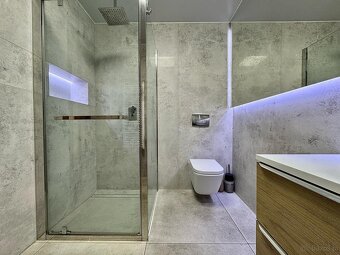 Dom piętrowy w zab. bliźniaczej o pow. 203m2, Kalisz - 20