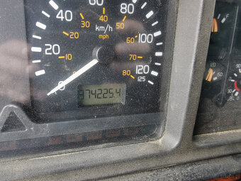 Sprzedam ciągnik siodłowy VOLVO VVN EURO 3 z retarderem - 20