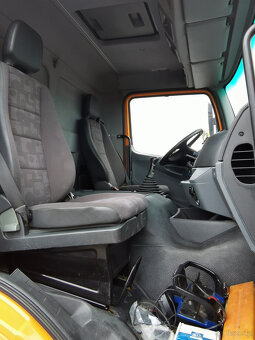 Sprzedam ciężarówkę MERCEDES-BENZ AXOR 2533 L 6X2 E4 - 20