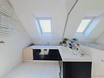 Dom parterowy z użyt. poddaszem o pow. 200 m2,Kościelna Wieś - 20