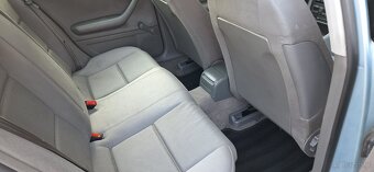 AUDI A4 B6 1,8 T - rok 2001 + LPG - 2