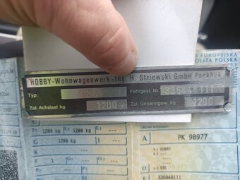 Sprzedam pozostałość po przyczepie - 2