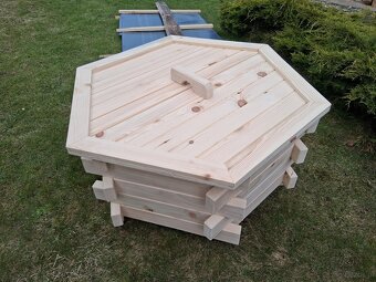 Studnie  ozdobne - 2