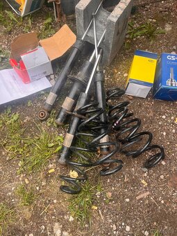 Sprzedam nowe przeguby i używane amortyzatory do Audi A5, 4 - 2