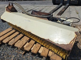 Miotła do zamiatania. Miotła do mini traktora. - 2