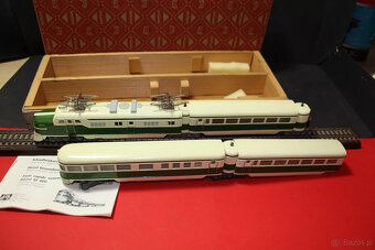 Zestaw 4-częściowy Märklin ST 800 Ivory Green, odrestaurowan - 2