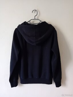 Czarna bluza - 2