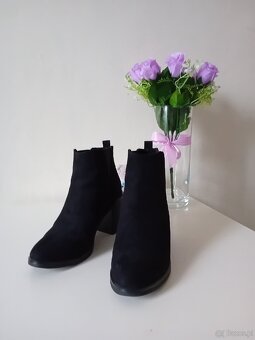 Botki Stradivarius - 2