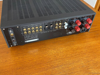 Accuphase E-250 Wzmacniacz zintegrowany, wzmacniacz stereo - 2