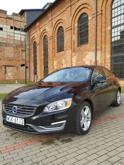 Volvo S60 2015r 2.0 T5 245KM AUTOMAT KEYLESS KAMERA CZUJNIKI - 2