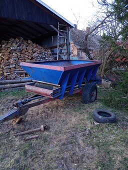 Rozsiewacz wapna piast - 2