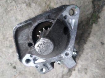 Sprzedam rozrusznik do Renault Kangoo 2 1.5 d - 2