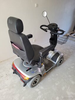 Wozek inwalidzki elektryczny - 2