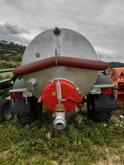 Wóz asenizacyjny Pomot T544/1 6700L - 2