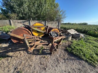 Poľnohospodárske náradie - 2