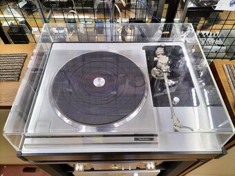 Technics SP-10 MK3 Turntable + Power Unit (Price: 3000 EUR ) - 2
