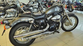 7000 km honda vt 750 s 2010 roku - 2
