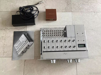 Burmester 808 MK III przedwzmacniacz wysokiej klasy - 2