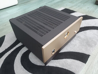 Accuphase PS-1200V ( Price: 1500 EUR ) - 2