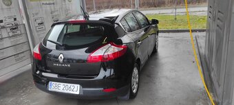 Sprzedam samochód prywatny - 2