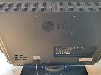 Telewizor LG - 2