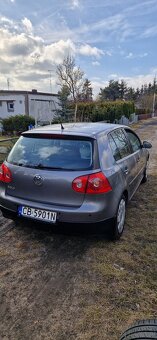 VW GOLF V 80KM benzyna - 2