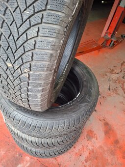 opony 225/65/17 r BRIDZESYONY BLIZZAK rok 2020 M+S 102 h nie - 2