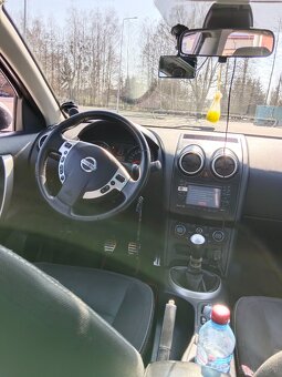 Nissan Qashqai - 2