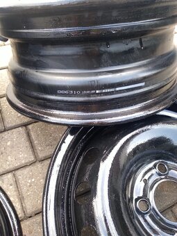 Średnica felgi14" Szerokość felgi5.5" Rozstaw śrub4x100 Od - 2