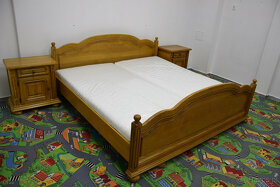 łóżko dębowe z nowymi materacami i szafkami - 2