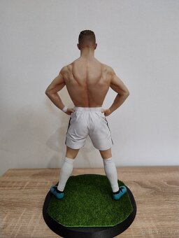 Cristiano Ronaldo - 2