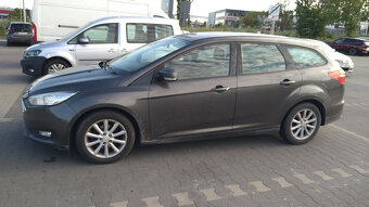 ford focus 1.6 benzyna 2016r kombi - 2