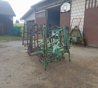 Agregat uprawowy kultywator z wałkiem strunowym Feldherr skł - 2