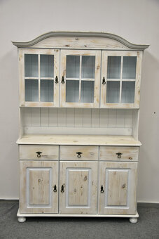 kredens z drewna sosnowego - jak nowy - 2