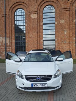 Volvo XC60 2.0 T5 B KAMERA COFANIA CZUJNIKI PARKOWANIA NAVI - 2
