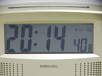 Mówiący radiowy zegar/budzik z termometrem wewnętrznym i dat - 2