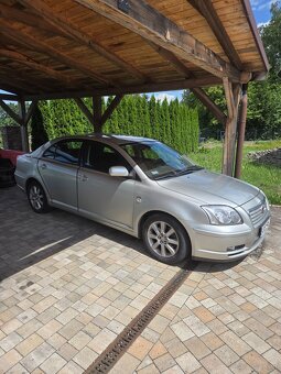 Toyota Avensis - 2