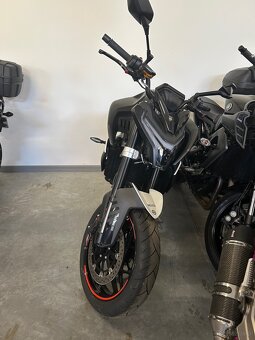 CF Moto 800 NK - 2