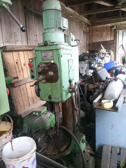 wiertarka stojanowa, typ 2H125A - 2