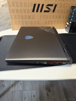 ASUS ROG Crosshair 16 HX AI (D2XWGKG) - 2