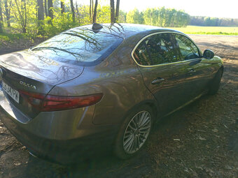 Alfa Romeo Giulia 2.2d - 2