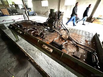 Prasa hydrauliczna SIEVERS do klejenia konstrukcji - łuków z - 2