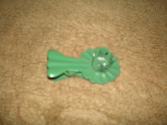 Sprzedam klipsy na świeczki na choinkę, w kolorze zielonym z - 2