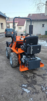 Sprzedam mini ładowarkę ręczną RL500 - 2