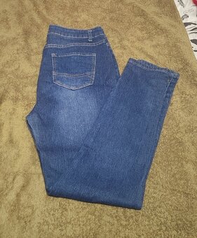 Dżinsy niebieskie, z guzikami na nogawkach, rozm. L - 2