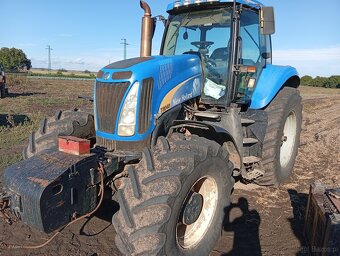 New Holland T8040 - 2