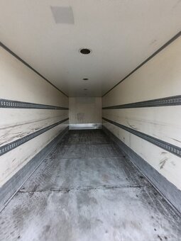 Kontener magazynowy / Kontener Izoterma / Zabudowa Chłodnicz - 2