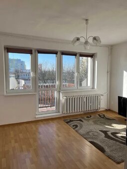 Mieszkanie o pow. 53m2, balkon, IV piętro,os. Asnyka - 2