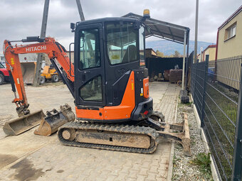 MINIKOPARKA HITACHI ZX 33 U-5A - 2