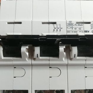 Zabezpieczenie selektywne o charakterystyce E - 2